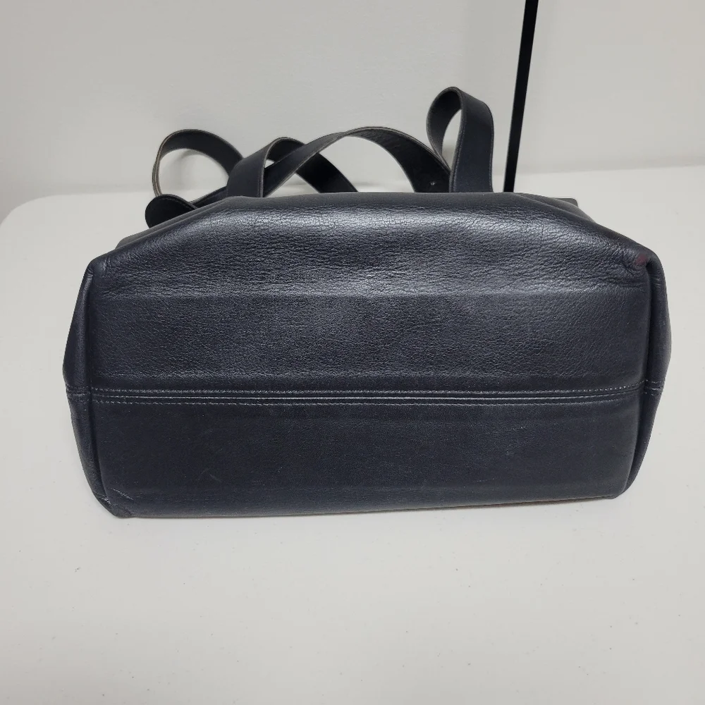 Vintage Coach Lafayette Leather Shoulder Bag #4140.